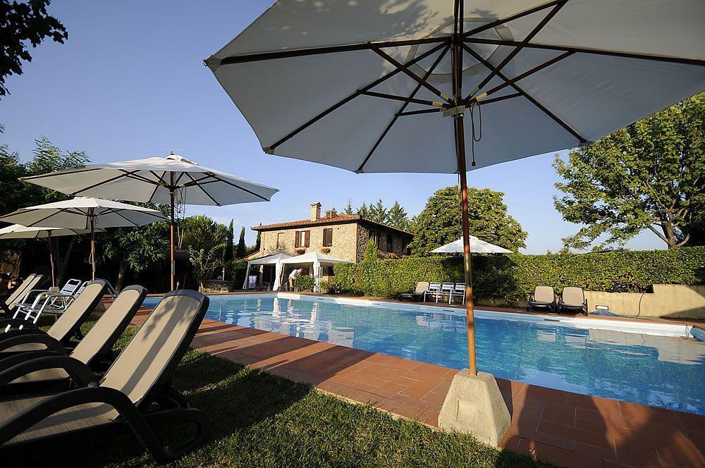 Agriturismo Casanova Di Pescille San Gimignano Bagian luar foto